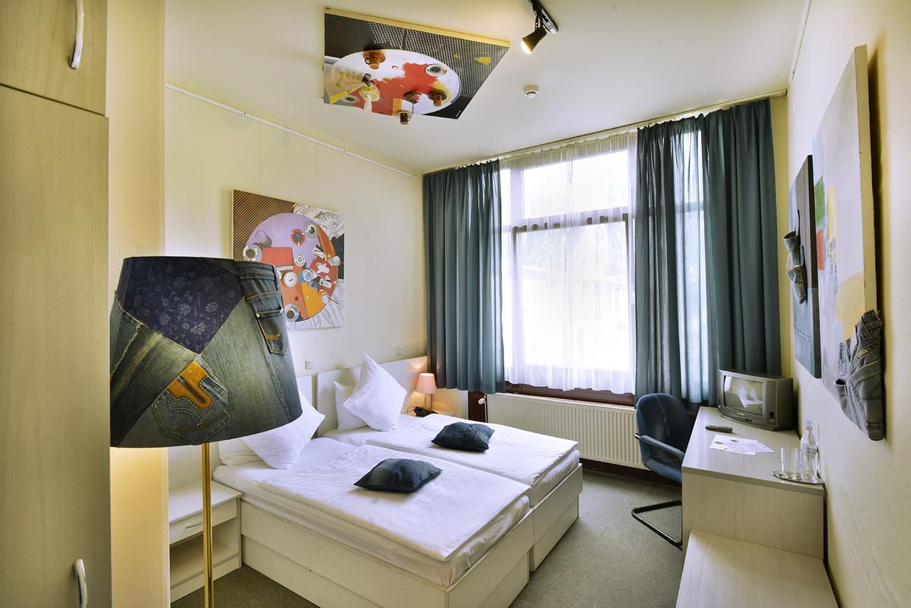 Berlin Art Hotel غيومري المظهر الخارجي الصورة